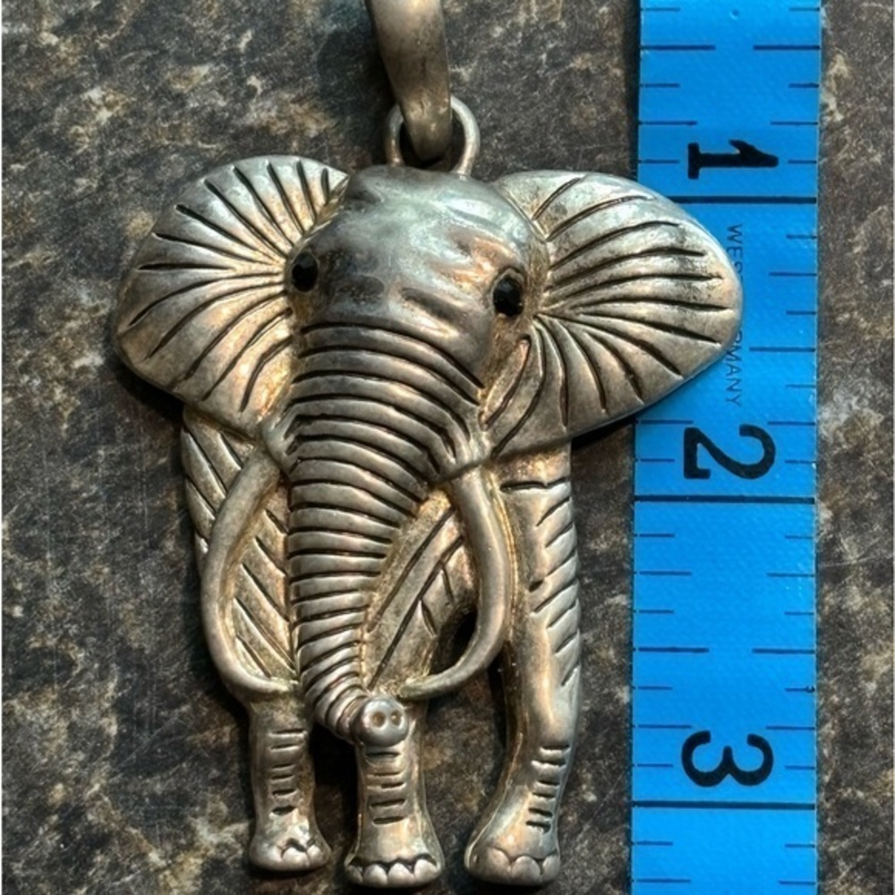 Elephant Pendant Vintage Front View Jungle Rhinestone eyes No Chain